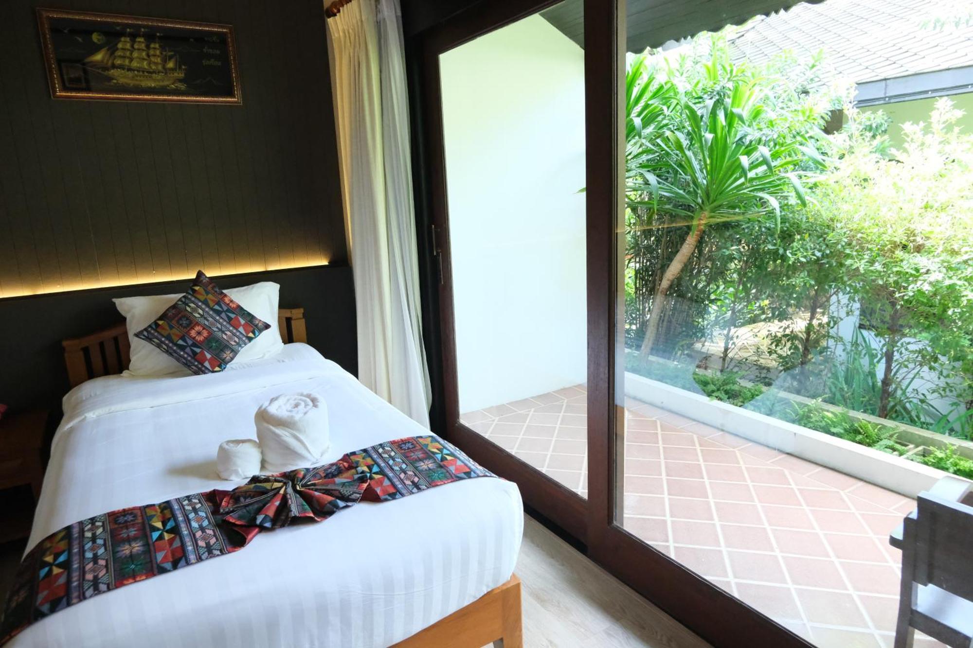 Vimarn Kaew Village And Resort Chiang Mai Extérieur photo