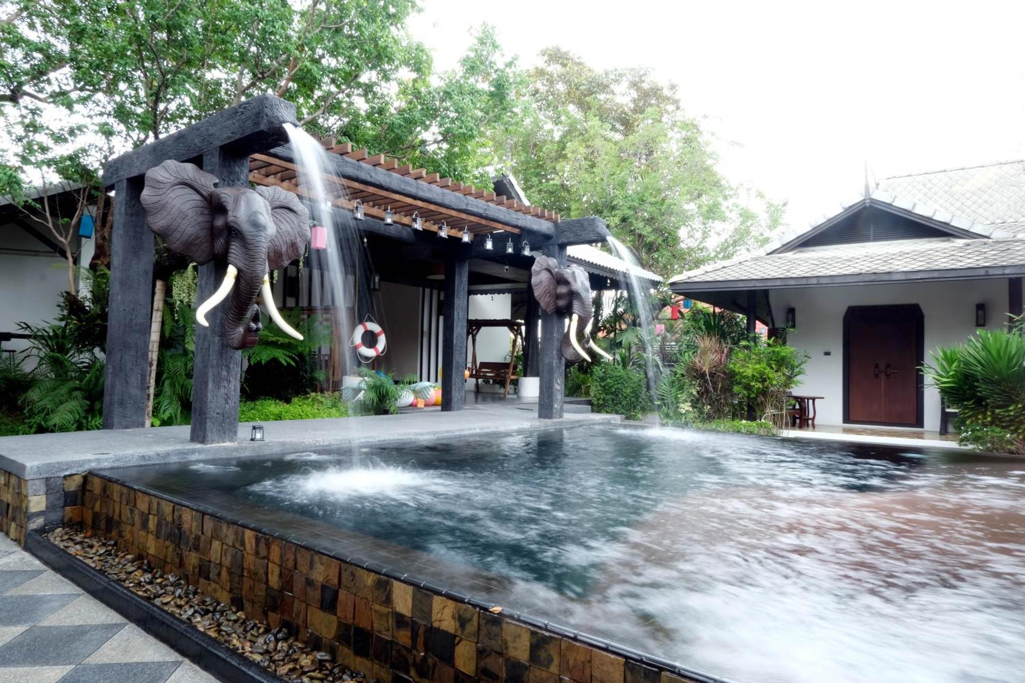 Vimarn Kaew Village And Resort Chiang Mai Extérieur photo