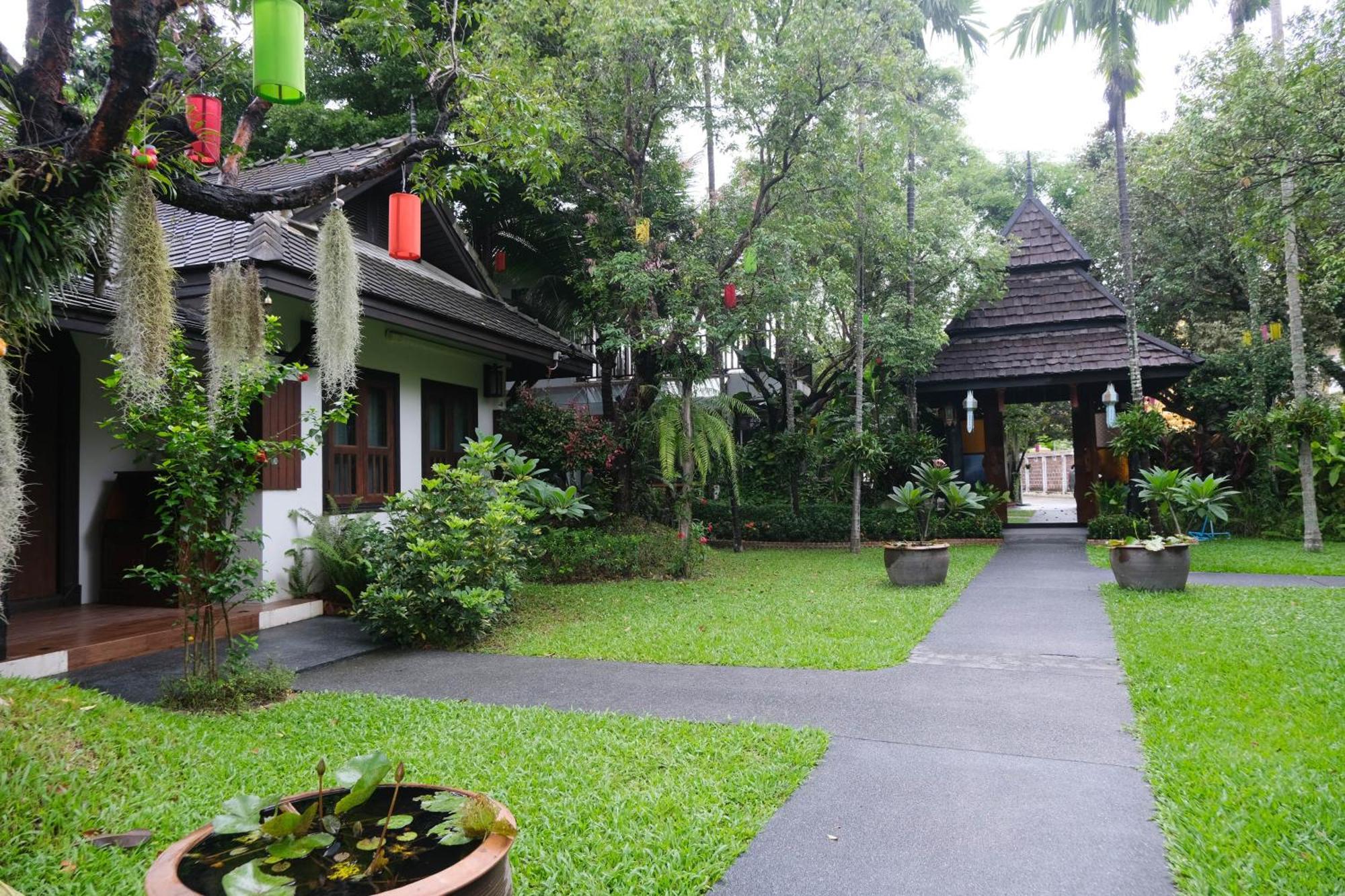 Vimarn Kaew Village And Resort Chiang Mai Extérieur photo